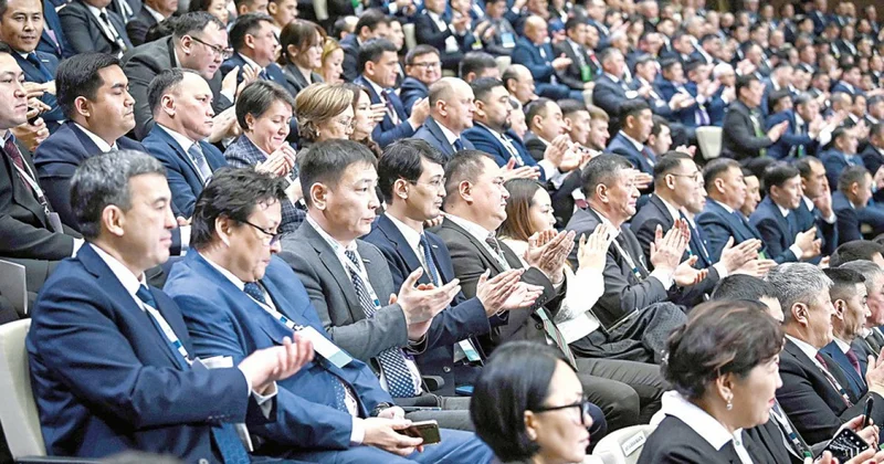 Ауыл әкімдерінің диалог платформасы: Саяси дамудың жауапты кезеңі