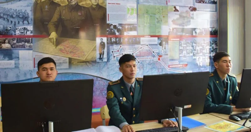 Класс имени Бауыржана Момышулы открыли в Военном институте Сухопутных войск