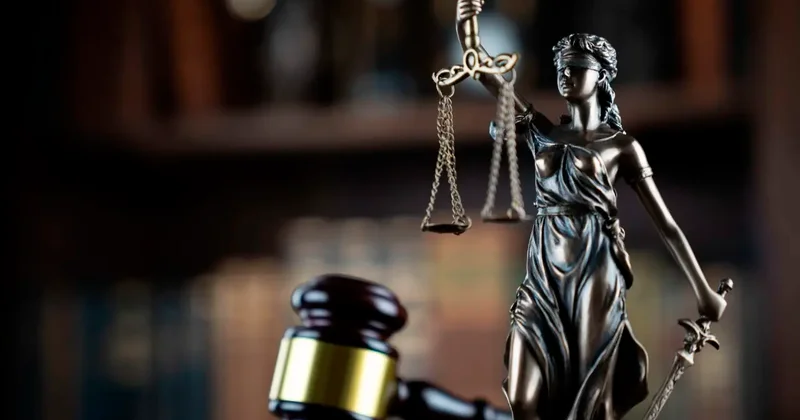 "Приглашали на осмотр, но он не пришёл". Свидетель по делу о наезде на детей в Абайской области выступила в суде