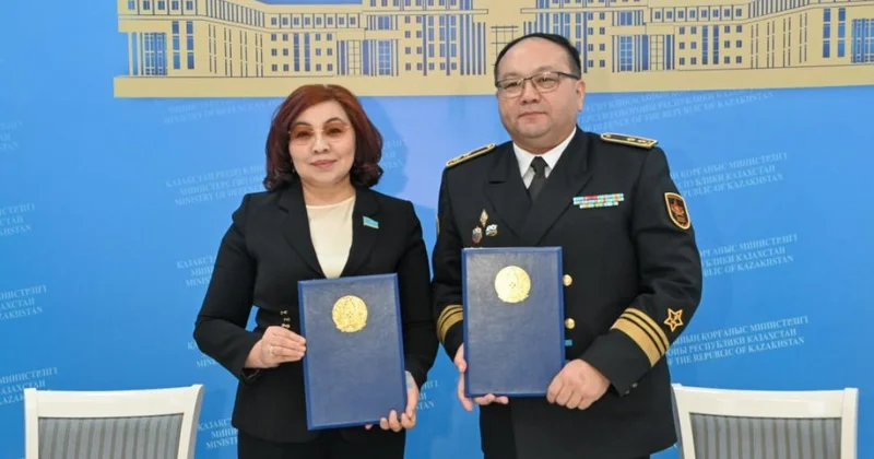 Минобороны и Клуб главных редакторов подписали меморандум о сотрудничестве