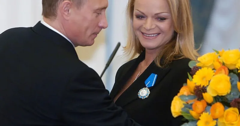 Суд отказал Ларисе Долиной: квартира возвращена покупательнице