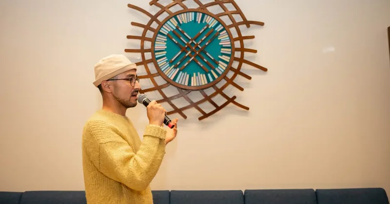 Как традиции в искусстве становятся мостом в современность история казахстанского художника Алпамыса Батыра