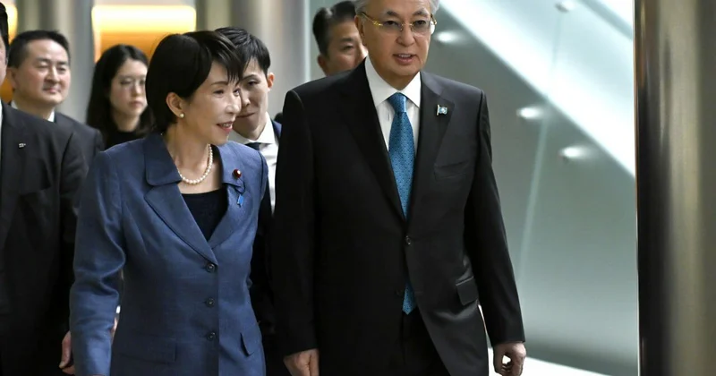 Как проходила встреча президента Казахстана с премьер министром Японии