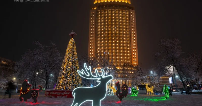 Город превзошел себя: как украсили Алматы к Новому году