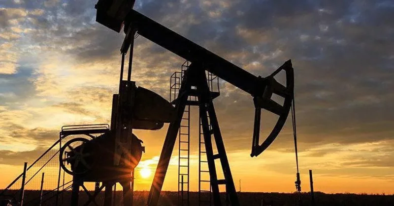 Британские санкции против нефти РФ: риски для Казахстана