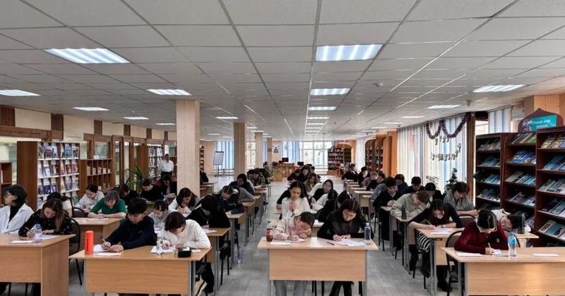 Қостанайда өңір оқырмандарының Оқы және жең байқауы мәреге жетті