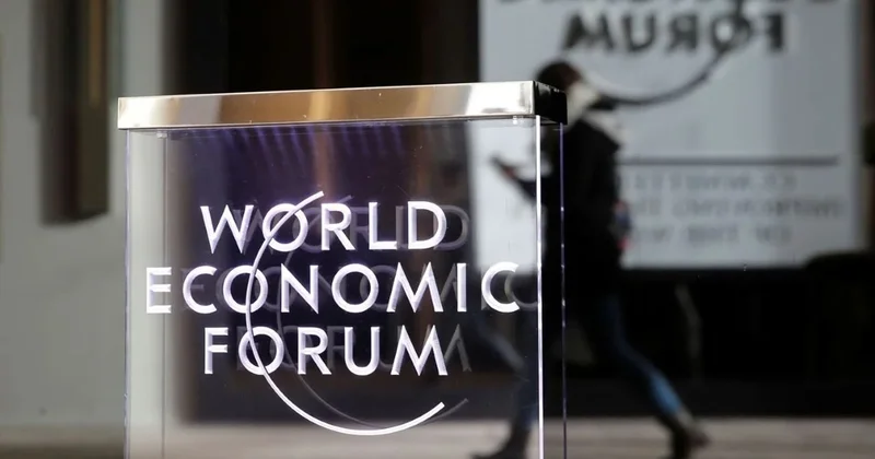 Трамп Давосқа 300 ден астам шенеуніктен тұратын делегациямен барады