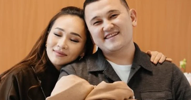 Блогер Елдос Колобок ұлының бесік тойын жасады (видео)