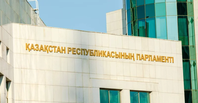 Парламент реформасы: Әйелдердің 30% квотасын сақтап қалу ұсынылды