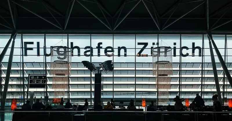 Цюрих әуежайы жоспарланбаған рейстерді уақытша тоқтатты