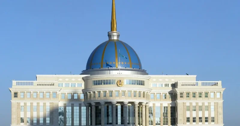 Должность государственного советника упразднят в Казахстане