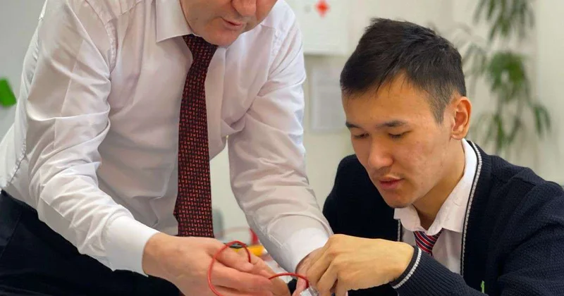 Среди лучших педагогов мира