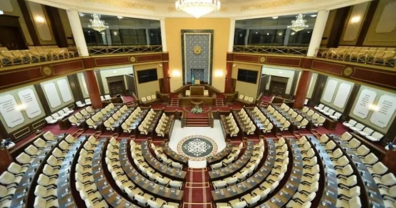 Партиялардың Парламентке өту межесі 5 пайыз болып қала бере ме?