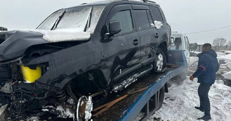 Павлодарец съездил на автомойку и лишился Land Cruiser за 20 млн тенге