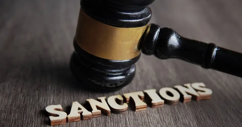 США ещё на год продлили санкции против России