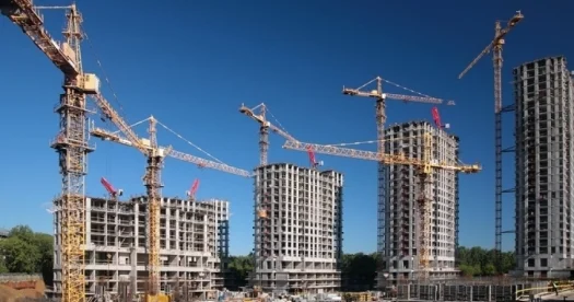 Застройщики скрывали имущественные сделки на сотни миллионов тенге в Павлодаре