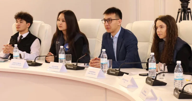 Ассамблея жастары Біз жаңа Халықтық Конституция үшін! республикалық форумын өткізді