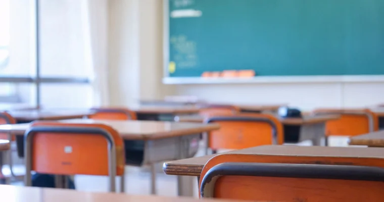 119 млн теңге жымқырған: Атырауда жекеменшік мектеп директорына үкім шықты