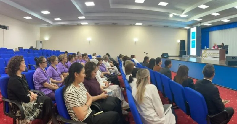 Медики поддержали проект новой Конституции на встрече с депутатами