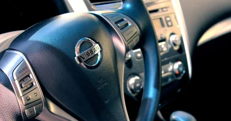 Nissan отзывает почти 643 тысячи автомобилей