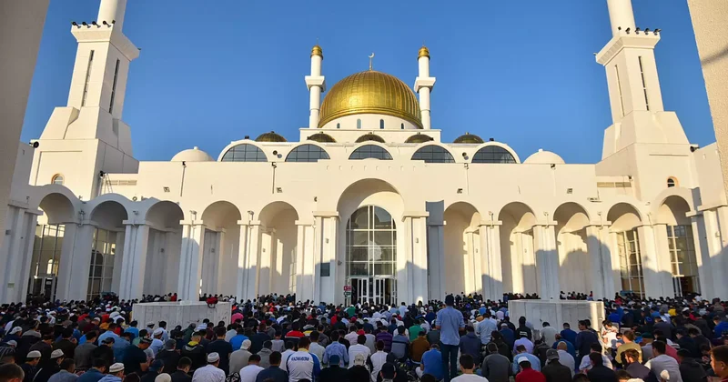 Рамазан 2026: Ораза айт басталды