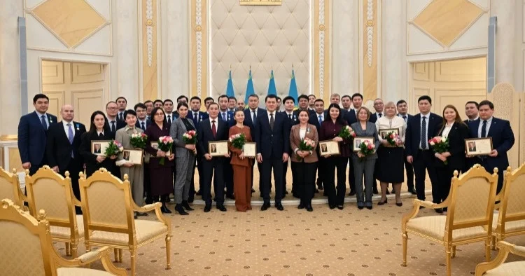 Президент Әкімшілігінің бірқатар қызметкері мемлекеттік наградалармен марапатталды