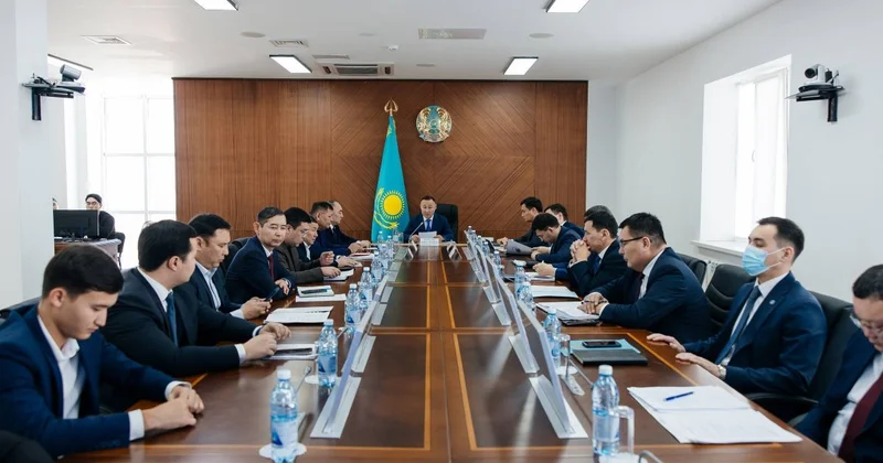 Атырауда әр төртінші автобус желіге шықпайды: әкімдік көлік мәселесін мойындады