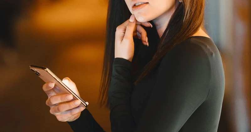 Изменил фото и угрожал : казахстанка стала жертвой шантажа после знакомства в TikTok