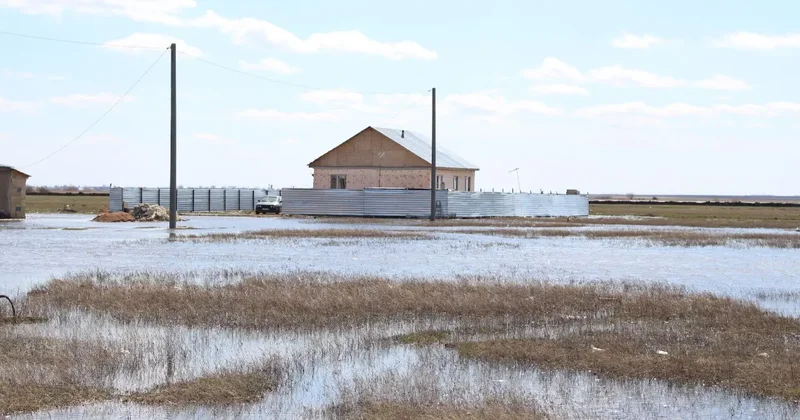 Бозумбаев о поездках в регионы с риском паводка: Лучше один раз перепроверить, потом успокоиться