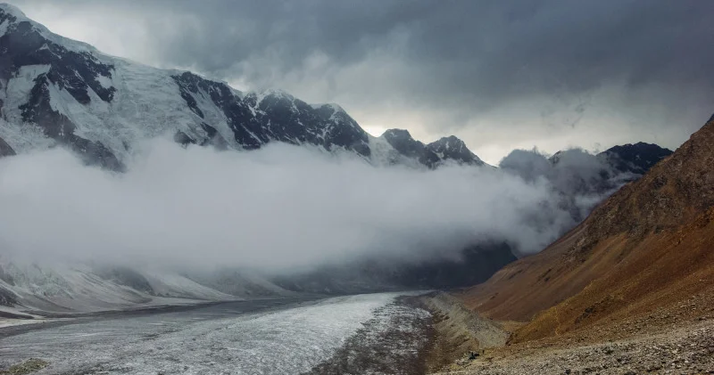 Қазақстанда күн +25 градусқа дейін жылынып, найзағай ойнайды