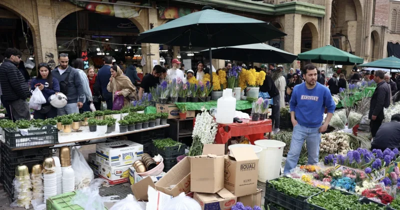 Иран пытается сохранить традиции Новруза в условиях войны
