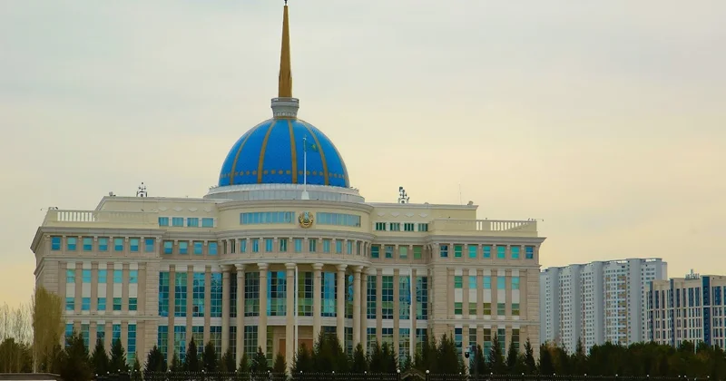 Глава государства принял акима Алматы Дархана Сатыбалды