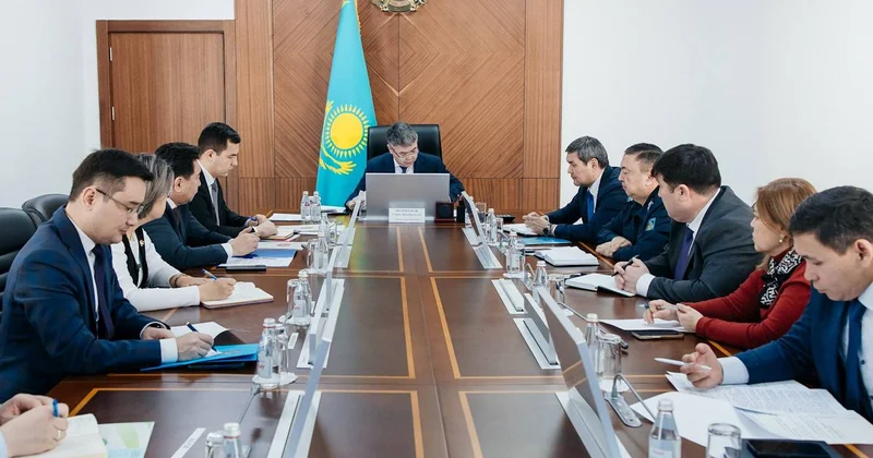 Облыс әкімі Атыраудағы шаңды дауылдарға қарсы шаралар әзірлеуді тапсырды