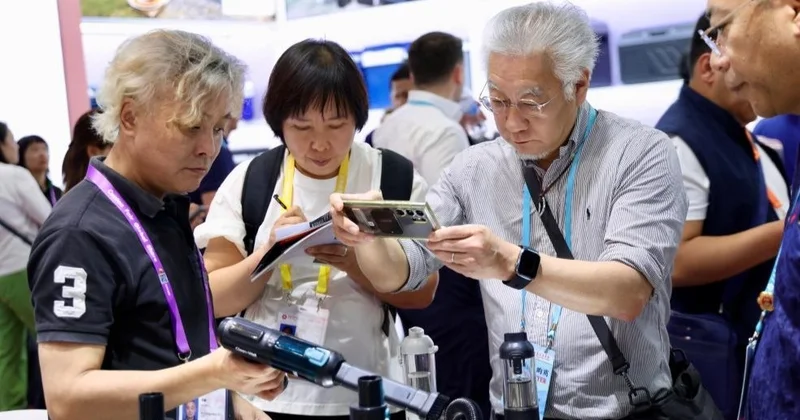 Гуанчжоу жәрмеңкесіндегі шетелдік сатып алушылар саны рекордтық деңгейге жетті