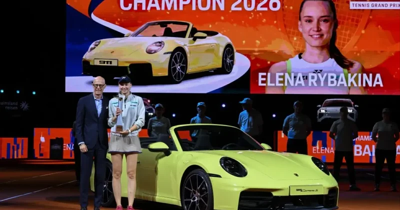 Рыбакина не станет продавать второй выигранный Porsche