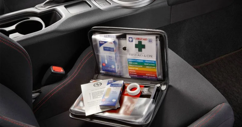 Автокөліктегі міндетті жиынтық: Жүргізушілер нені білуі тиіс?