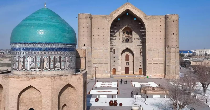 СІМ Түркістанды Таяу Шығыстағы мәселе бойынша бейбіт келіссөз алаңы ретінде ұсынды