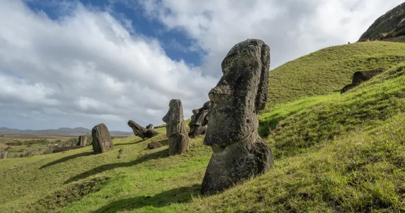 Статуи острова Пасхи и Великая Китайская стена под угрозой из за изменения климата
