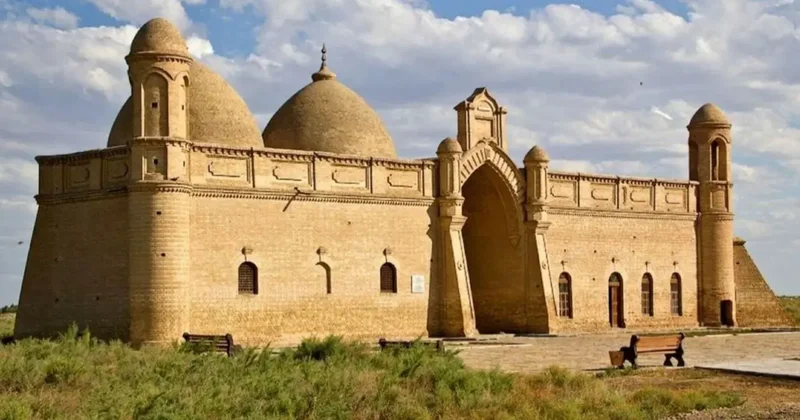 Мұхтар Шахановтың аманаты: Ақынның жары президентке хат жолдады