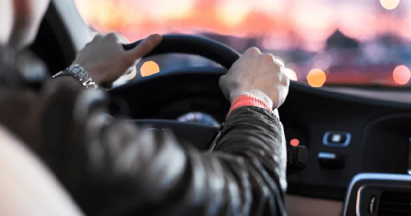 Полиция нұсқауын орындаған жүргізушіге 21 мың теңге айыппұл салынды