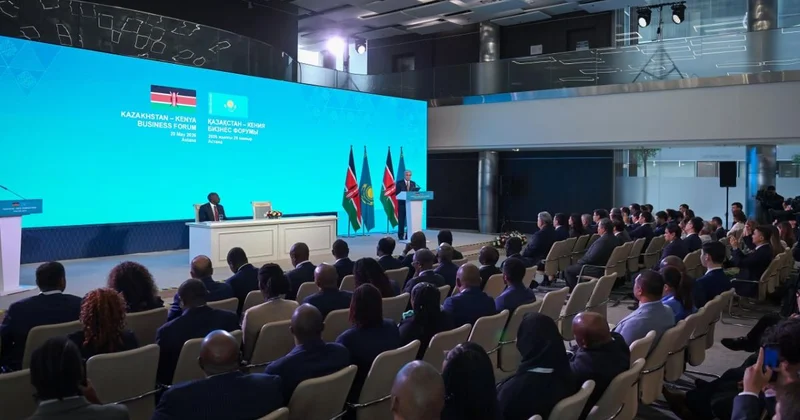 Токаев: ИИ и цифра станут новой точкой роста между двумя странами