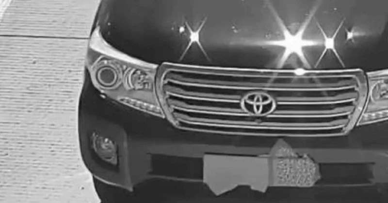Из за тряпки остановили Land Cruiser на трассе в Акмолинской области (видео)