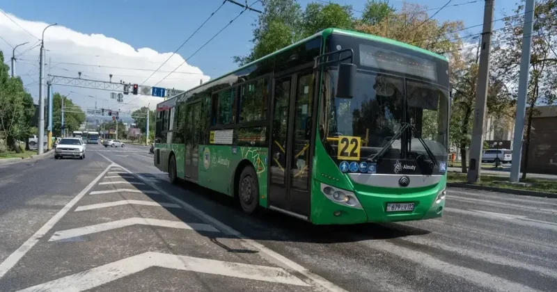 Проект BRT на Райымбека приостановили в Алматы: готовый участок пути могут демонтировать