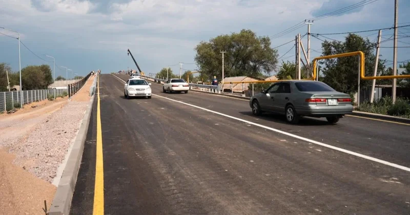 В Алатау открыли мост, который избавит водителей от 40 минутных пробок