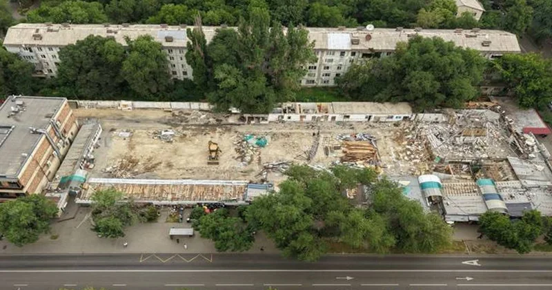 Рынок Береке на Гоголя снесли в Алматы