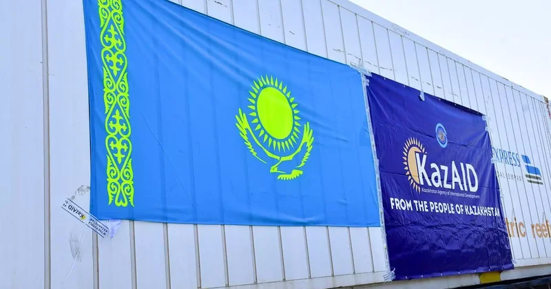 Қазақстан Ауғанстанға дәрігерлер тобы мен гуманитарлық көмек жеткізді