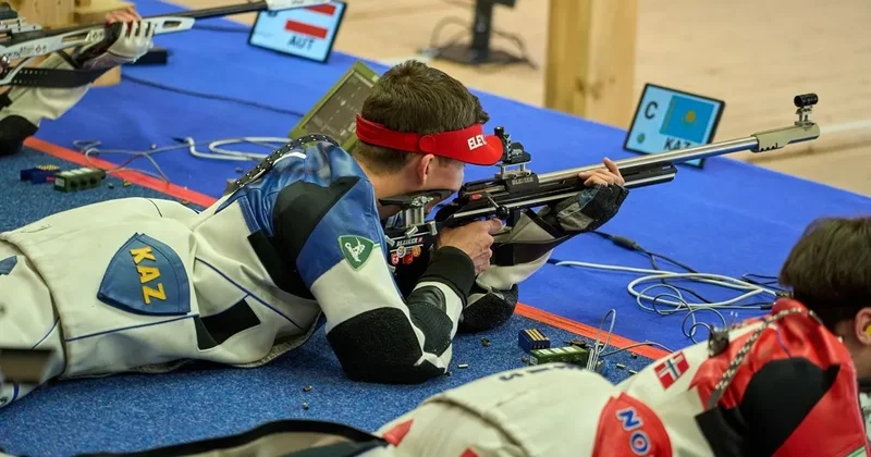 Ринат Казаченко жасөспірімдер арасындағы әлем чемпионатында күміс жүлдеге ие болды