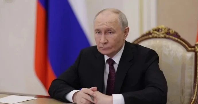 Путин: Ресей бюджетінде мұнай бағасы $50 болып белгіленеді