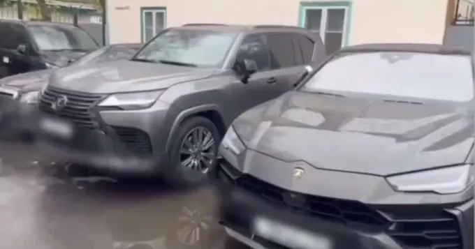 И снова элитные авто и квартиры: в ВКО депутата подозревают в хищении 2 млрд тенге