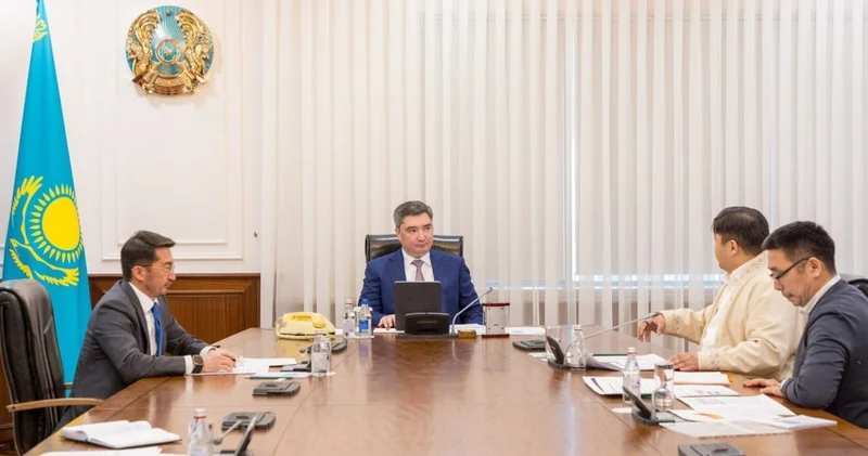 Бектенов: Жасанды интеллект технологияларын дамыту Үкіметтің басты міндеті
